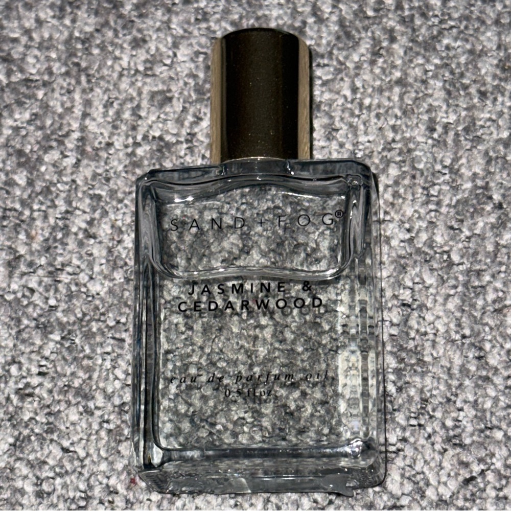 Sand + Fog Jasmine & Cedarwood Eau de Parfum Roller Oil 0.5 oz